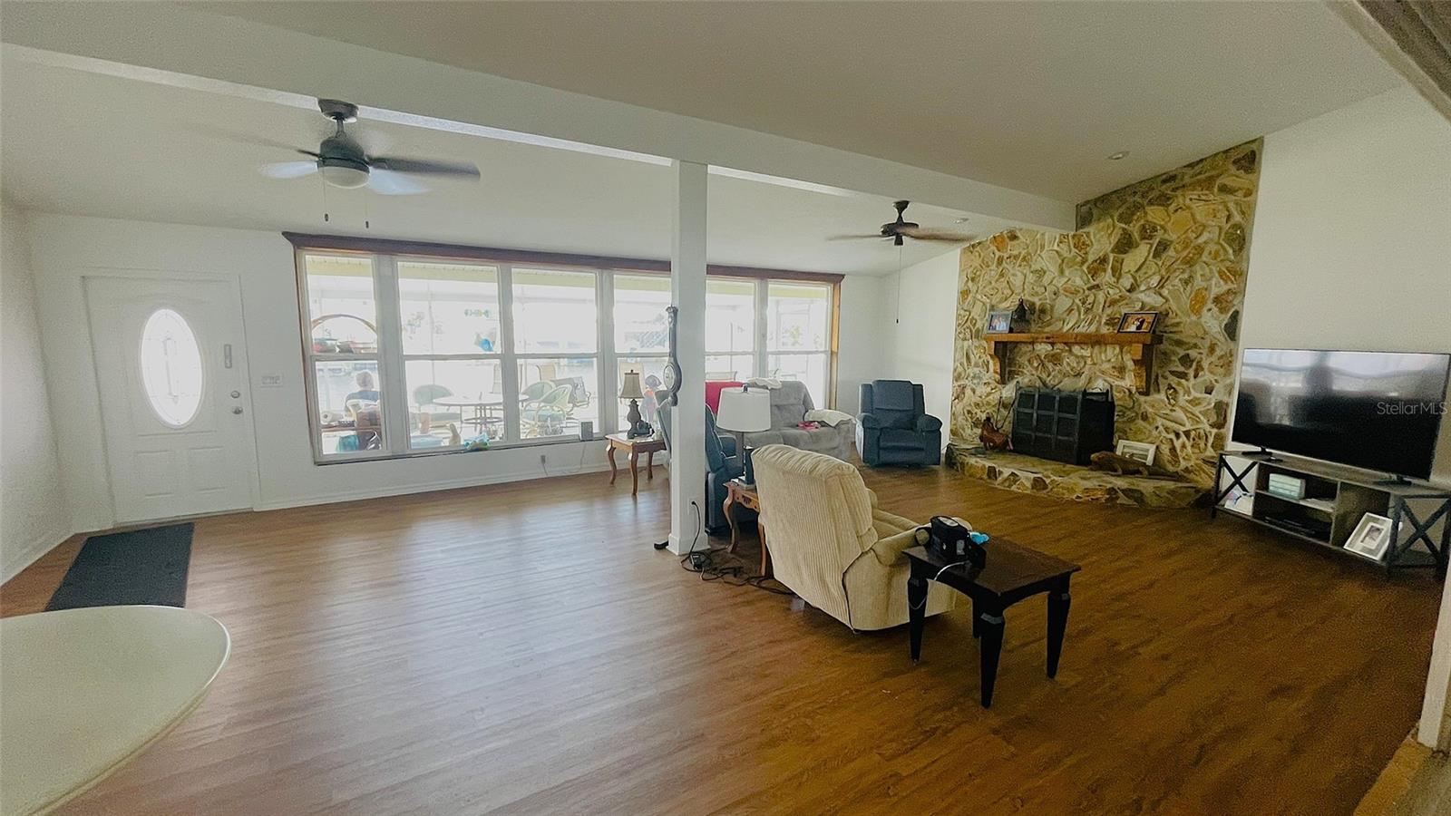 Image 15 of 53 For 24239 Yacht Club Boulevard