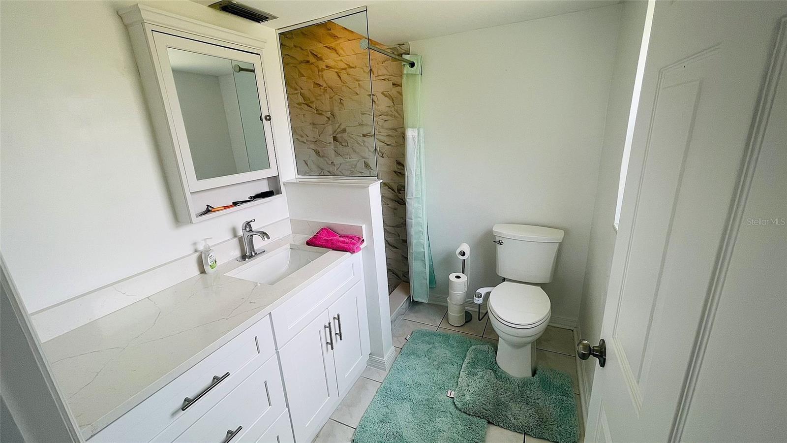 Image 20 of 53 For 24239 Yacht Club Boulevard