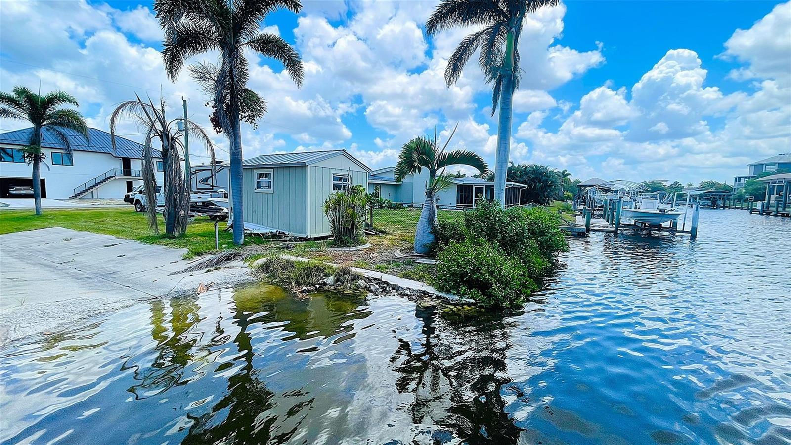 Image 42 of 53 For 24239 Yacht Club Boulevard