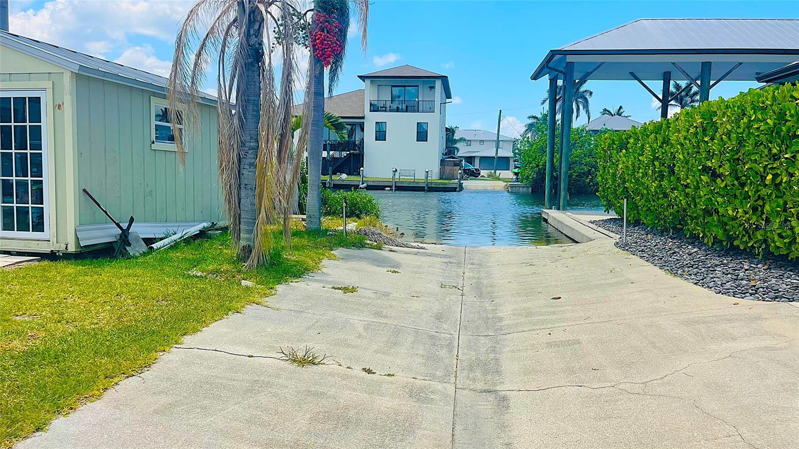 Image 43 of 53 For 24239 Yacht Club Boulevard