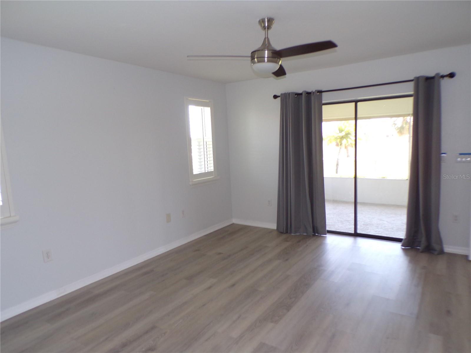 Image 12 of 48 For 437 Monaco Drive