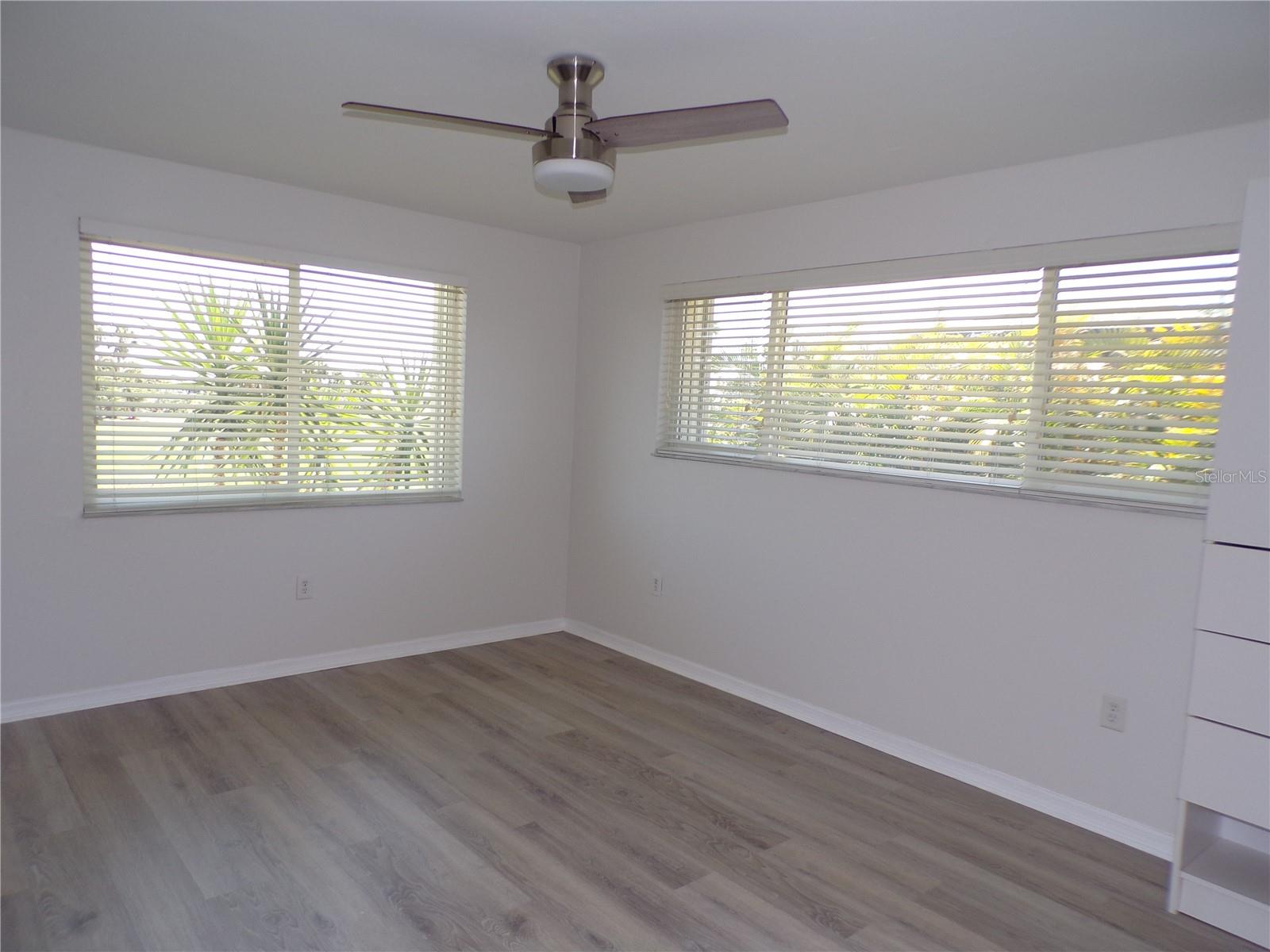 Image 17 of 48 For 437 Monaco Drive