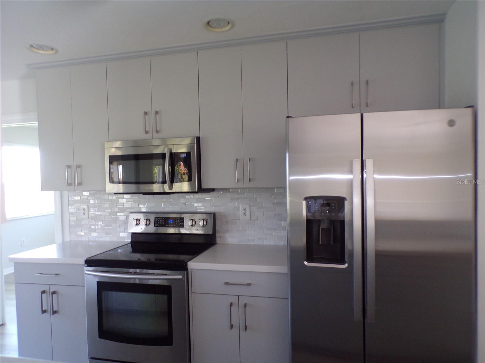 Image 6 of 48 For 437 Monaco Drive