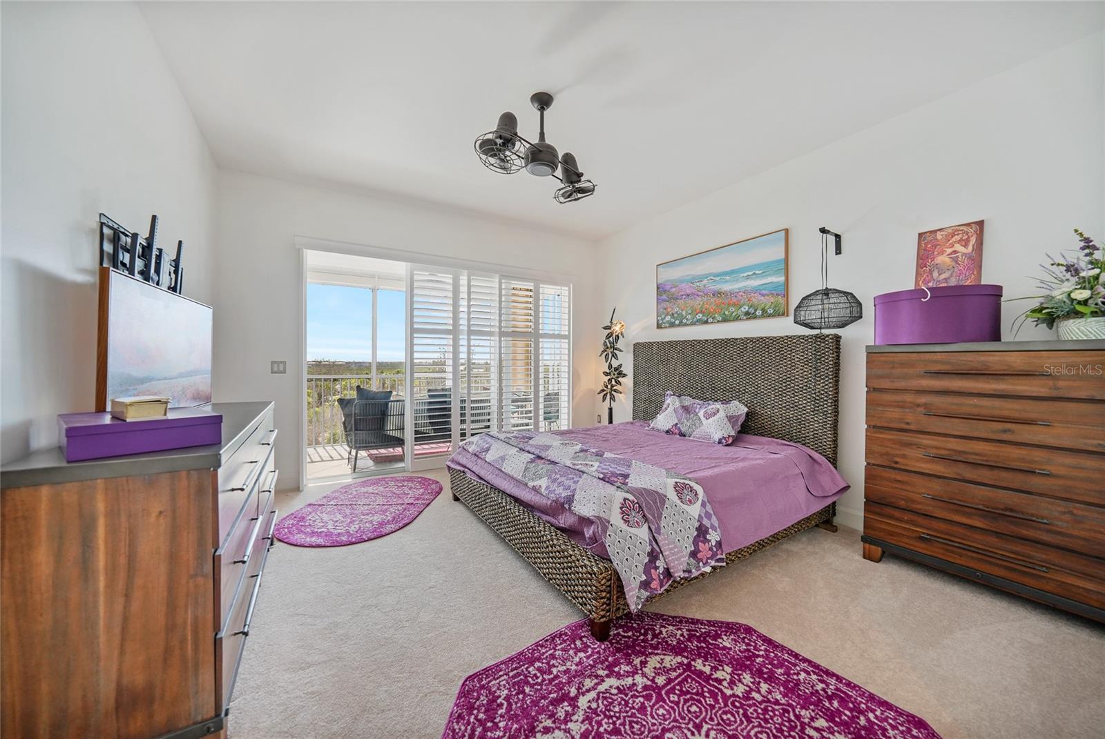 Image 19 of 46 For 2590 Beach Road 5