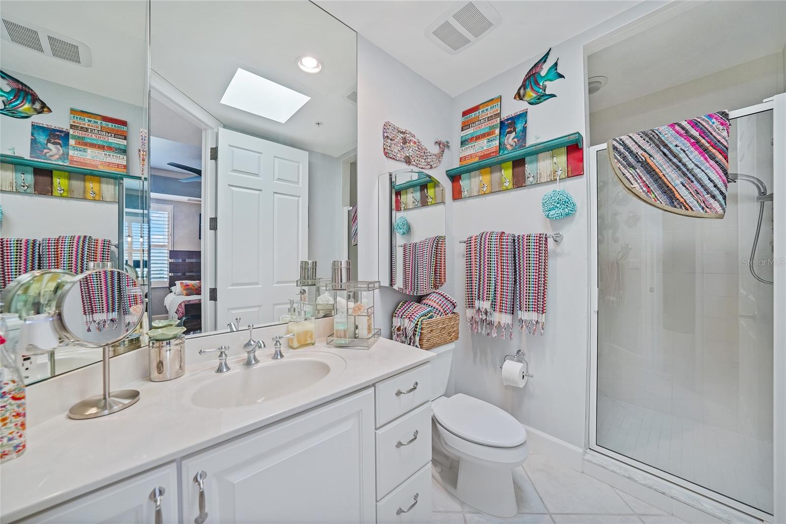 Image 31 of 46 For 2590 Beach Road 5