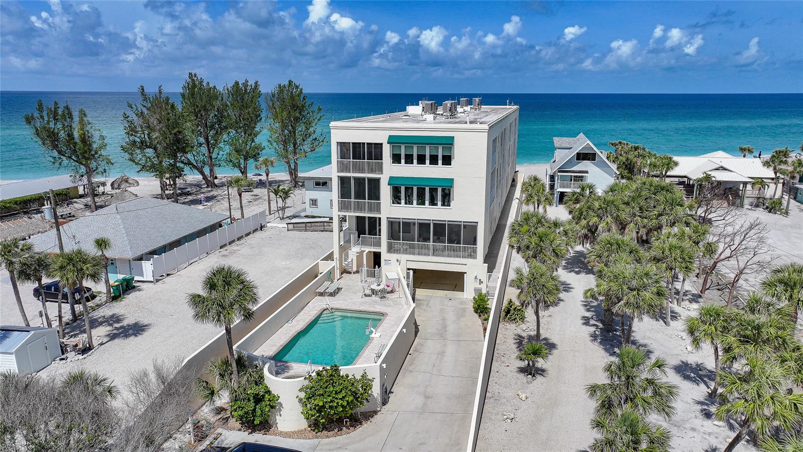 Image 33 of 46 For 2590 Beach Road 5