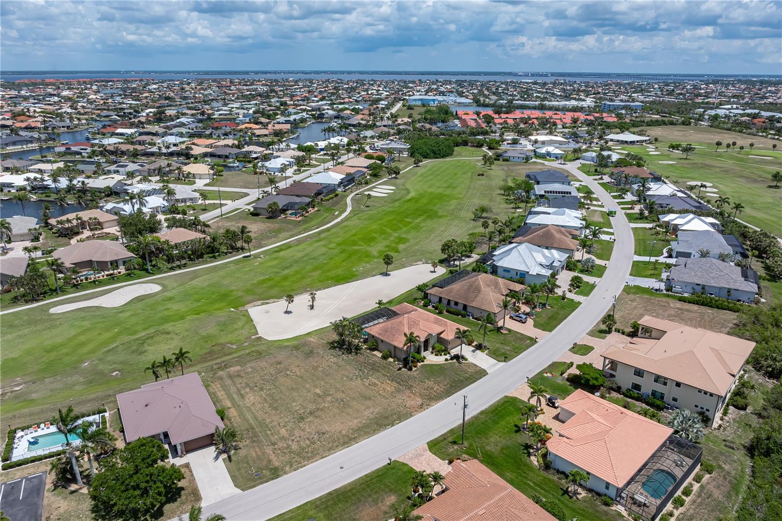 Image 2 of 15 For 2070 Padre Island Drive