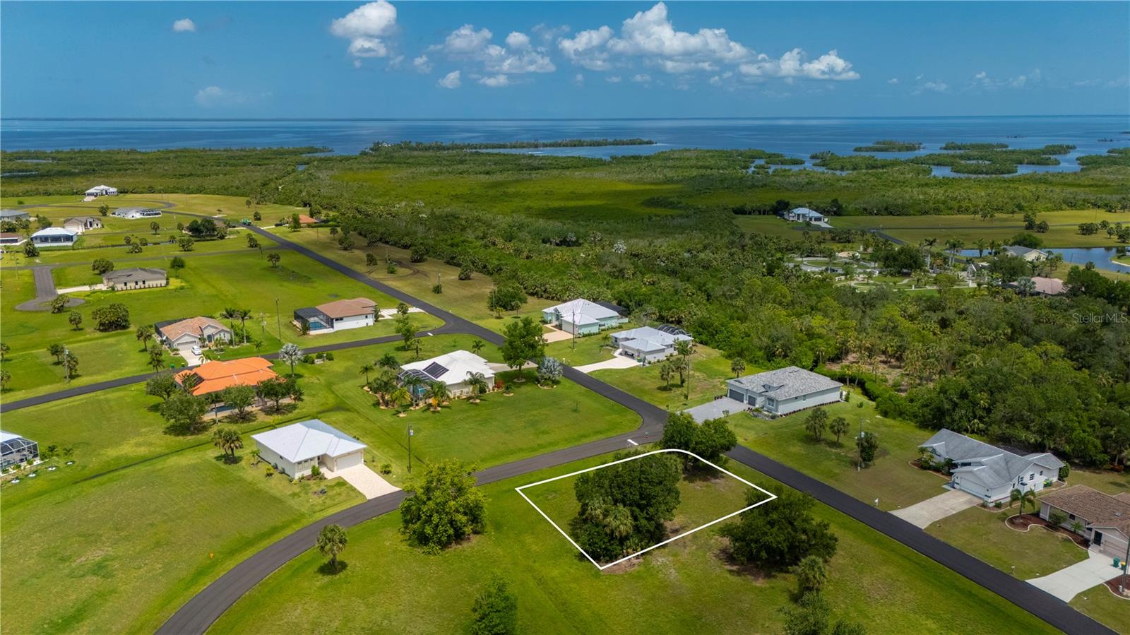 Image 9 of 11 For 16842 Acapulco Road