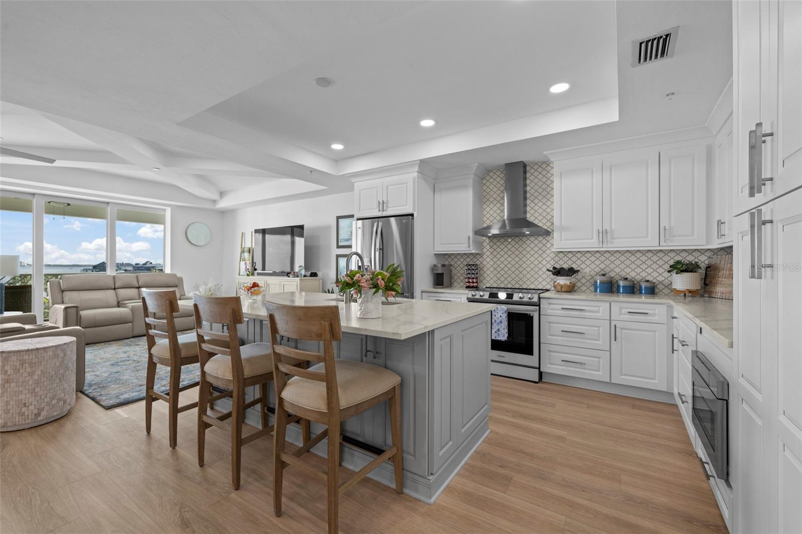 Image 15 of 63 For 1425 Park Beach Circle 1310