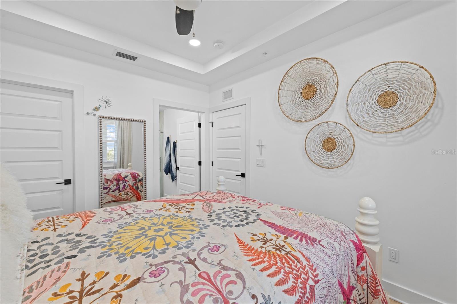 Image 20 of 63 For 1425 Park Beach Circle 1310
