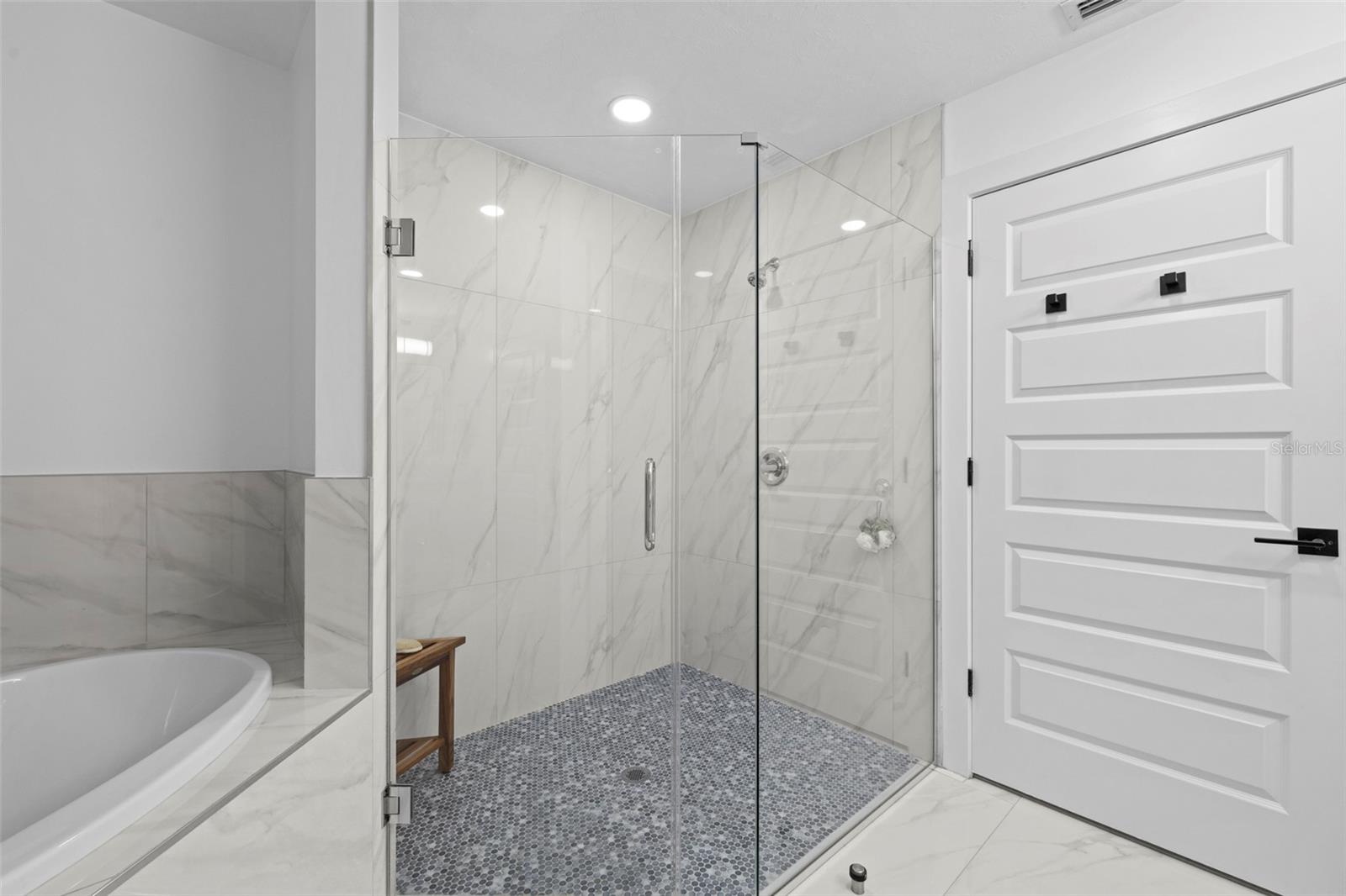 Image 29 of 63 For 1425 Park Beach Circle 1310