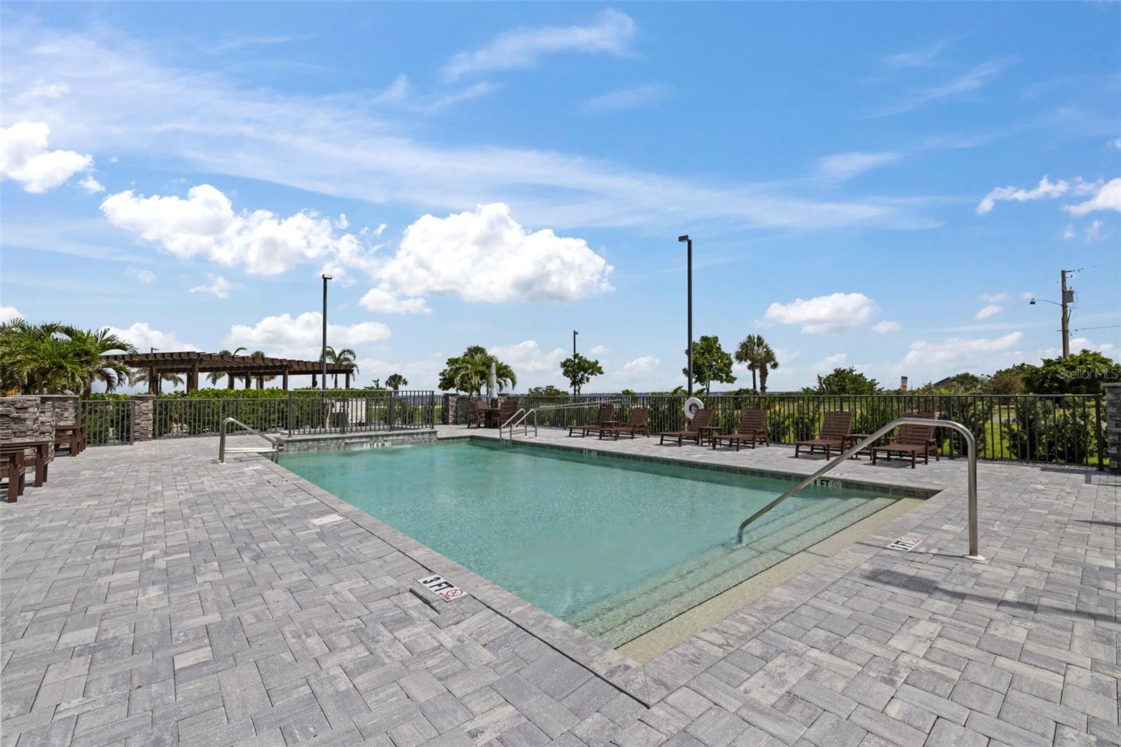 Image 42 of 63 For 1425 Park Beach Circle 1310