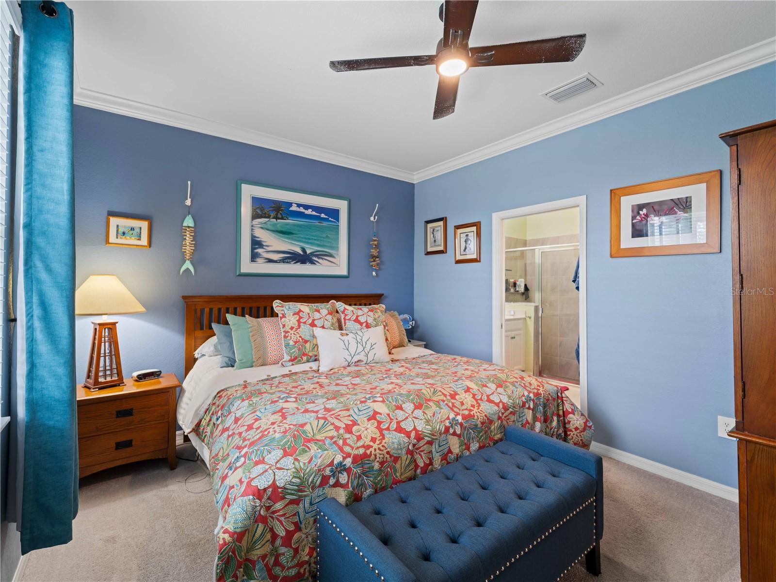 Image 21 of 50 For 17857 Woodland Court