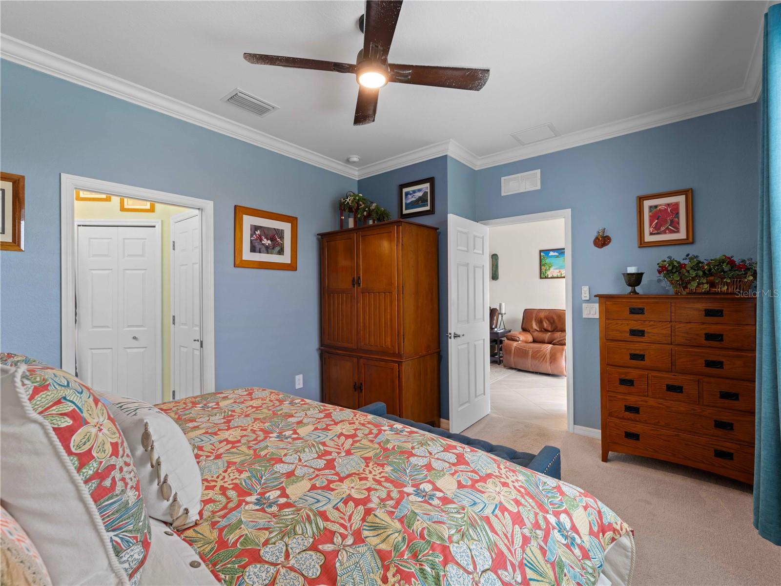 Image 22 of 50 For 17857 Woodland Court
