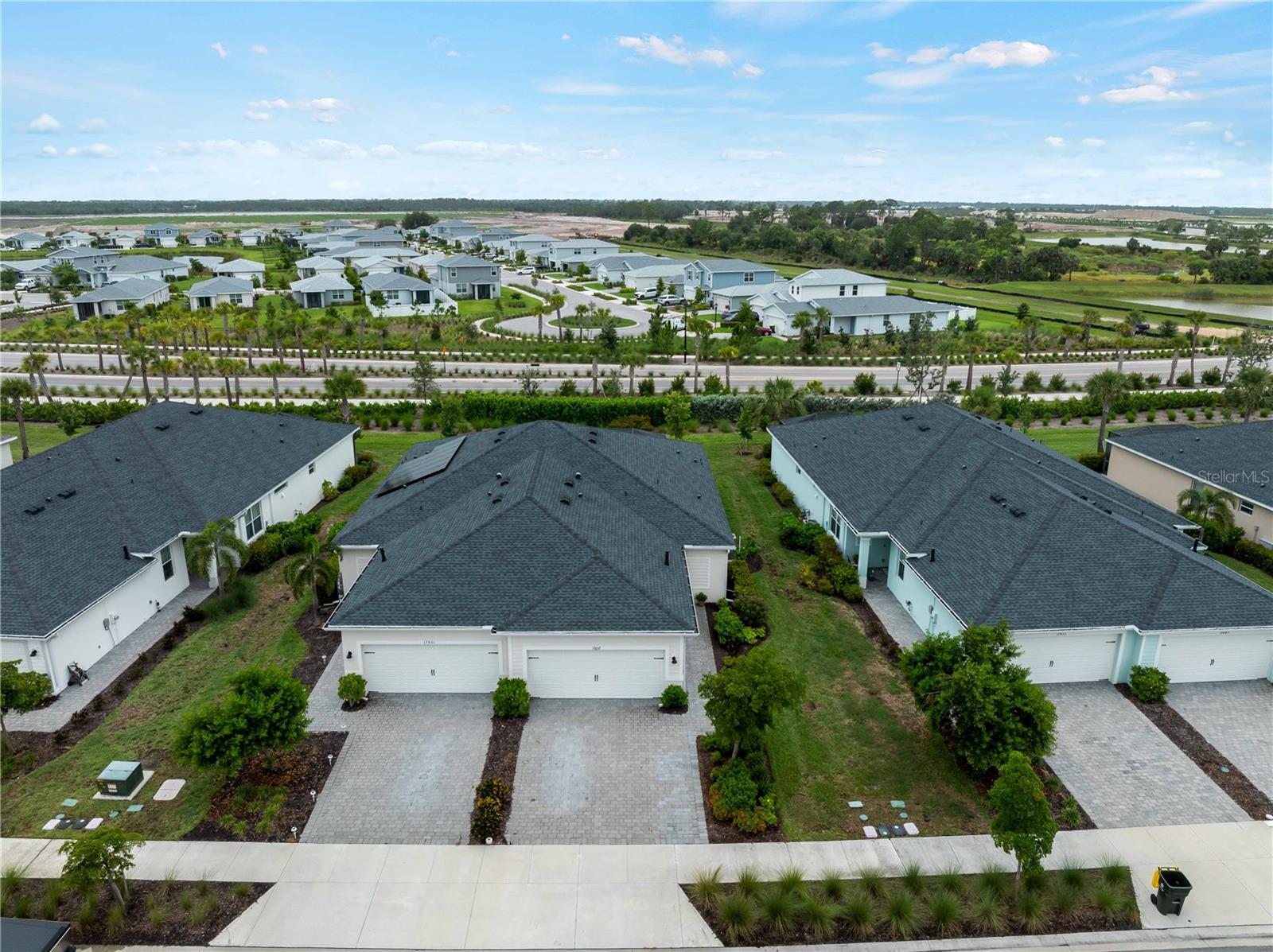Image 43 of 50 For 17857 Woodland Court