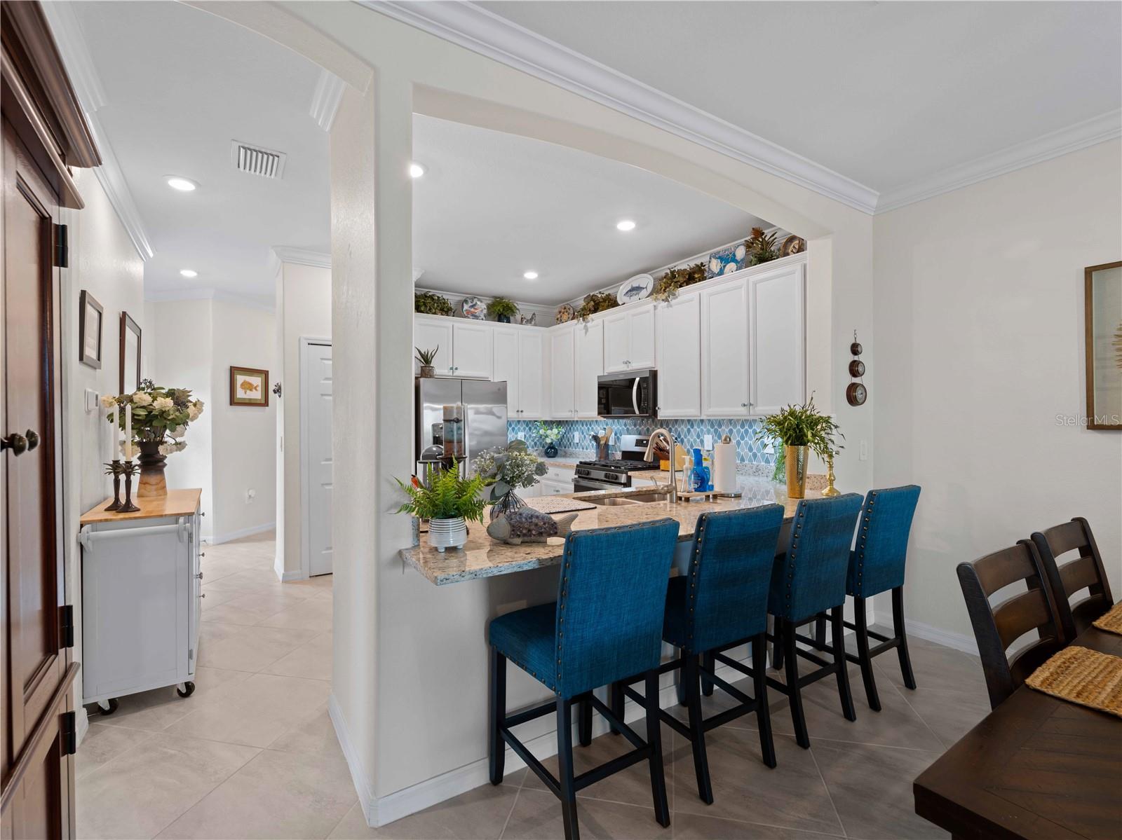 Image 6 of 50 For 17857 Woodland Court