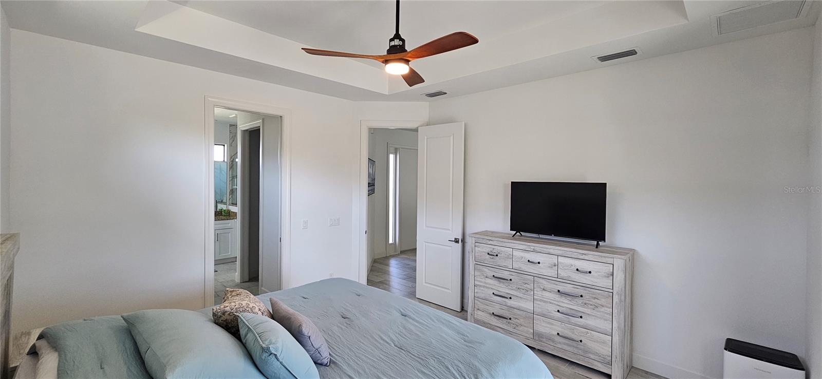 Image 2 of 35 For 136 Kamal Parkway