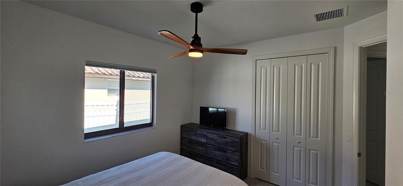 Image 5 of 35 For 136 Kamal Parkway