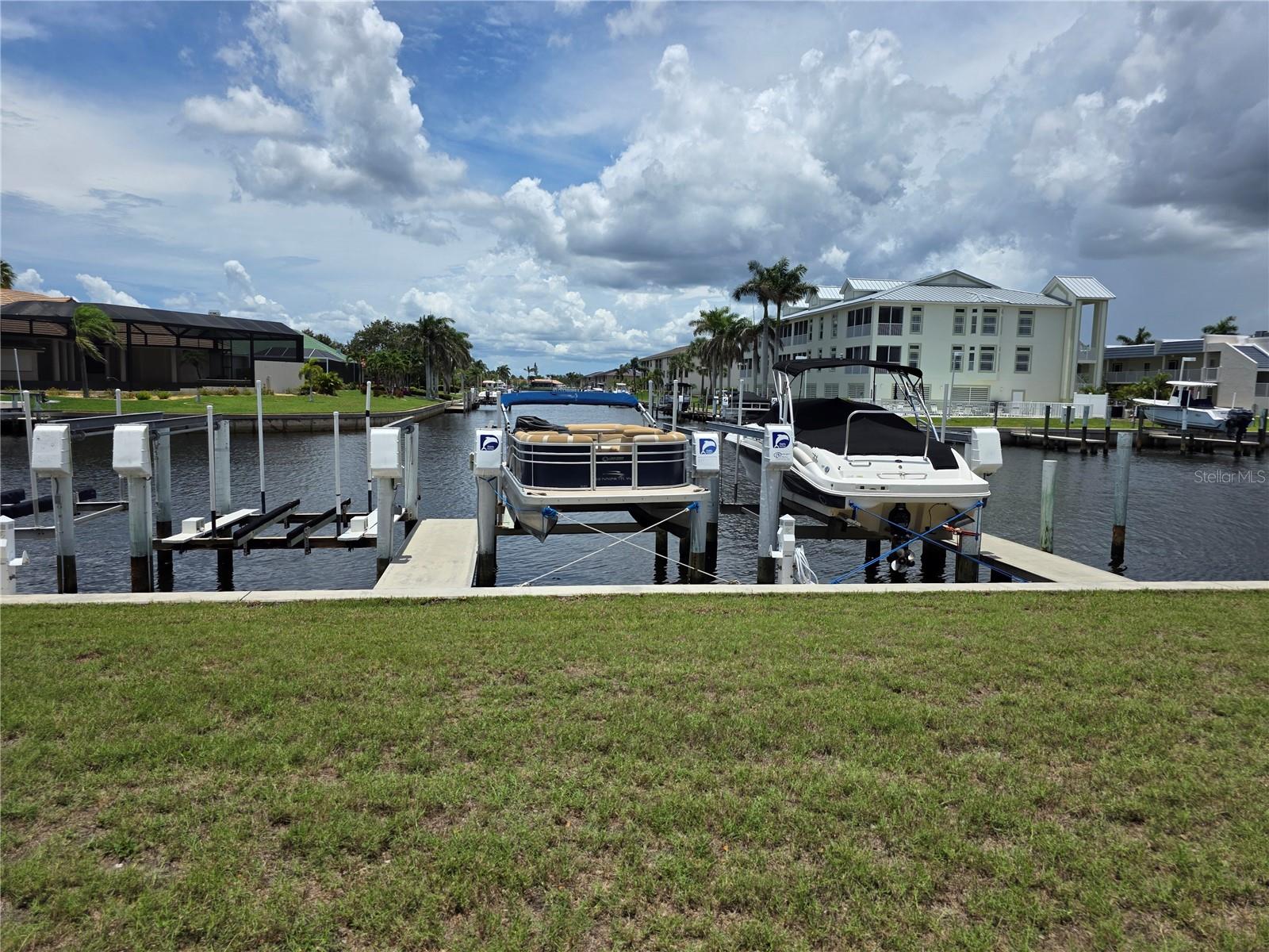 Image 35 of 45 For 311 Garvin Street 405b