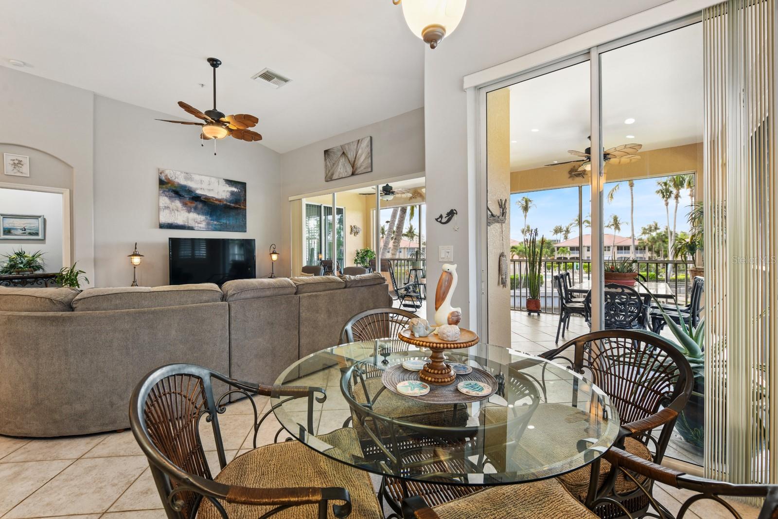 Image 15 of 61 For 3328 Sunset Key Circle D