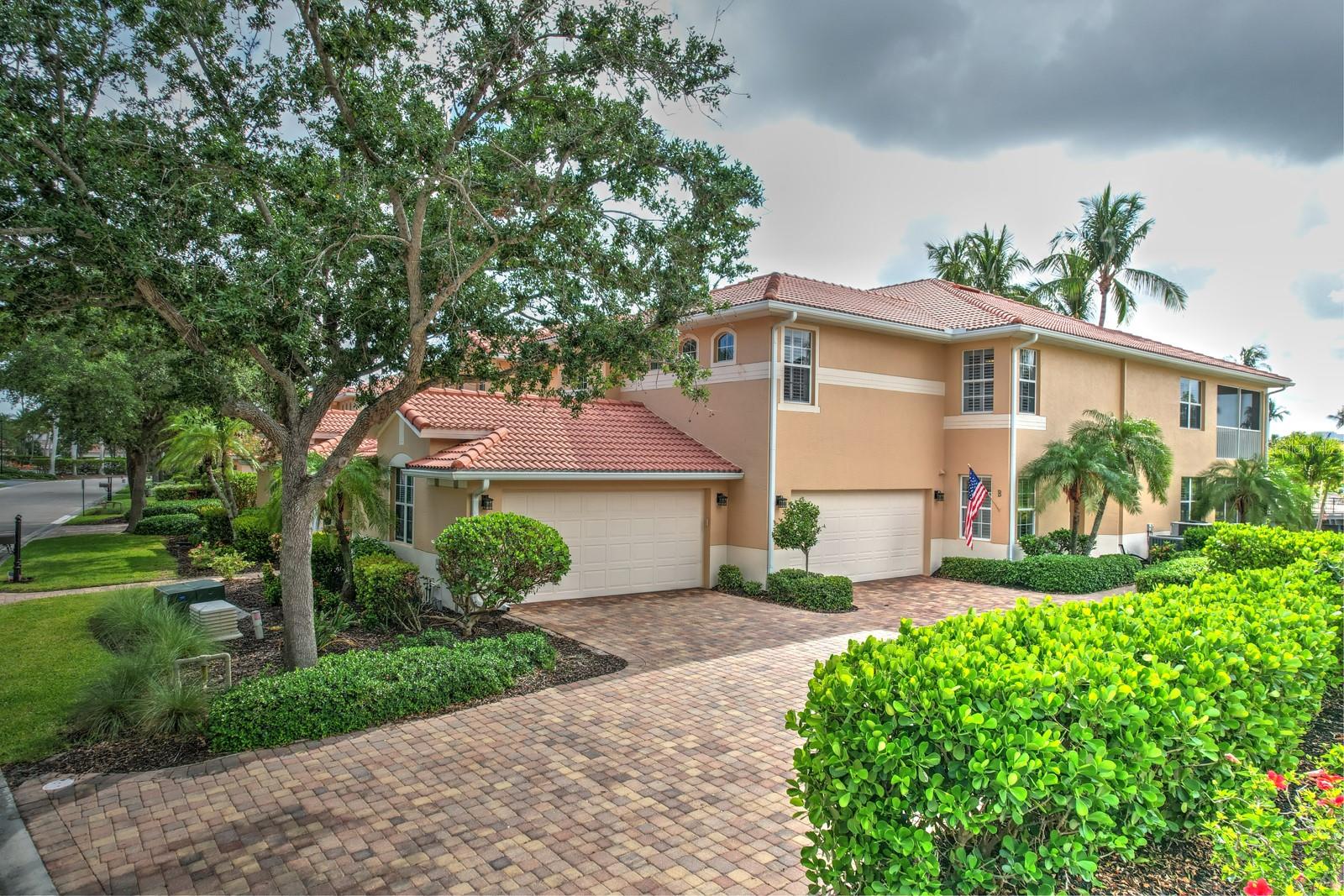 Image 2 of 61 For 3328 Sunset Key Circle D