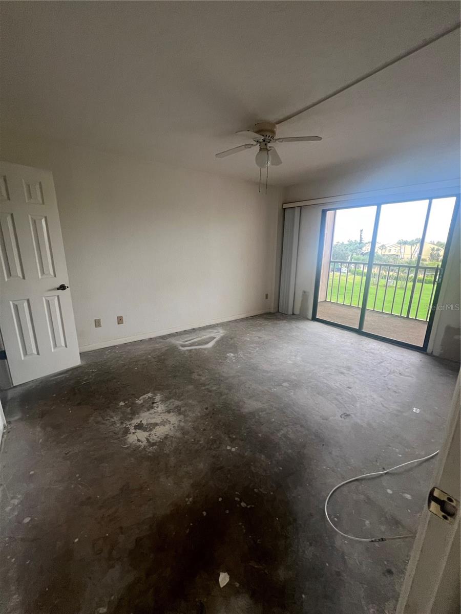 Image 8 of 8 For 25188 Marion Avenue F202