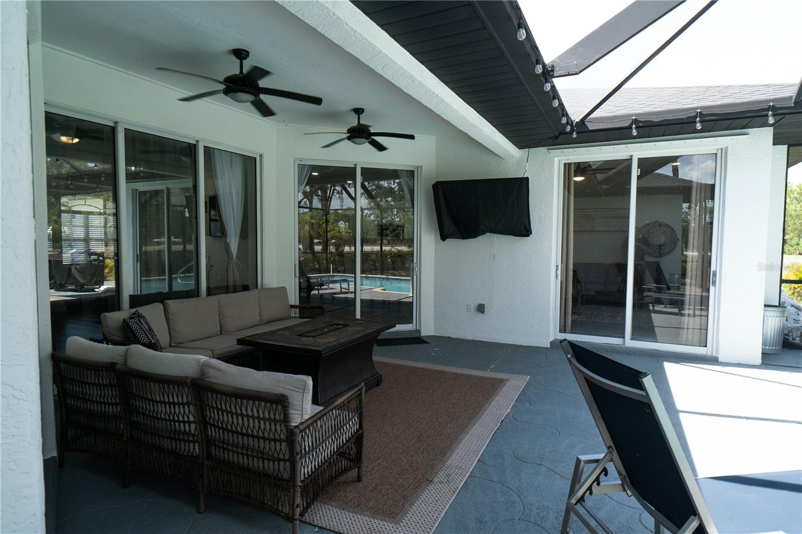 Image 15 of 19 For 6794 Loffreda Avenue