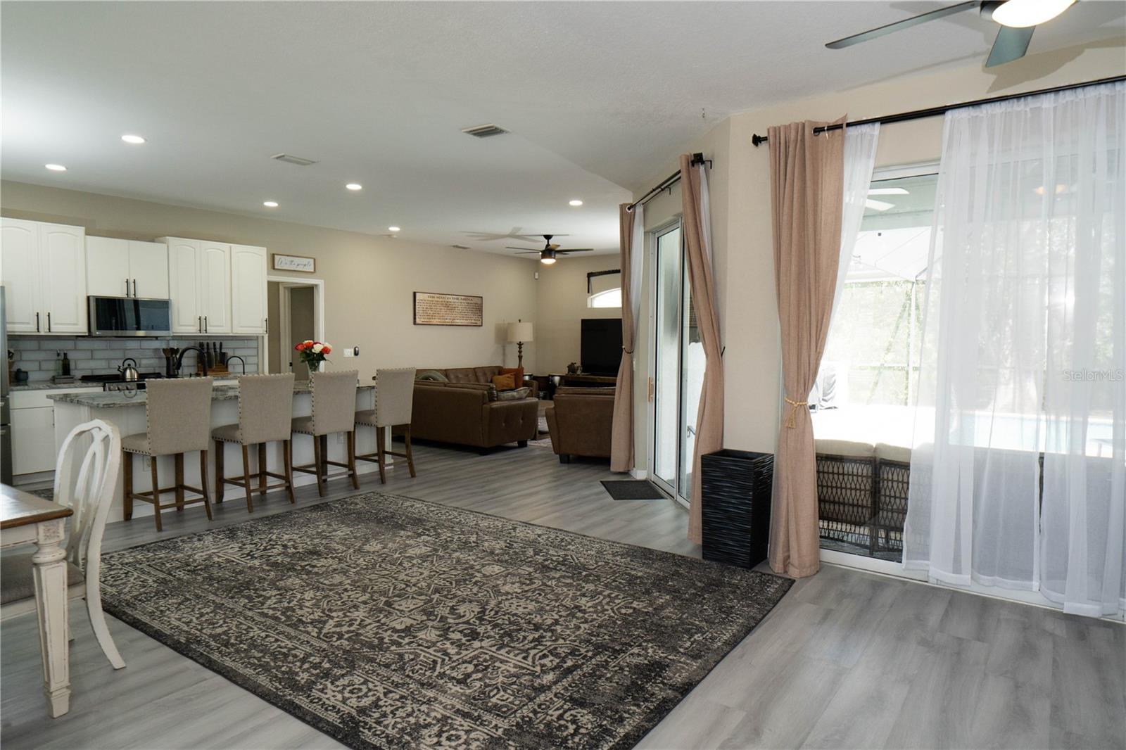 Image 4 of 19 For 6794 Loffreda Avenue
