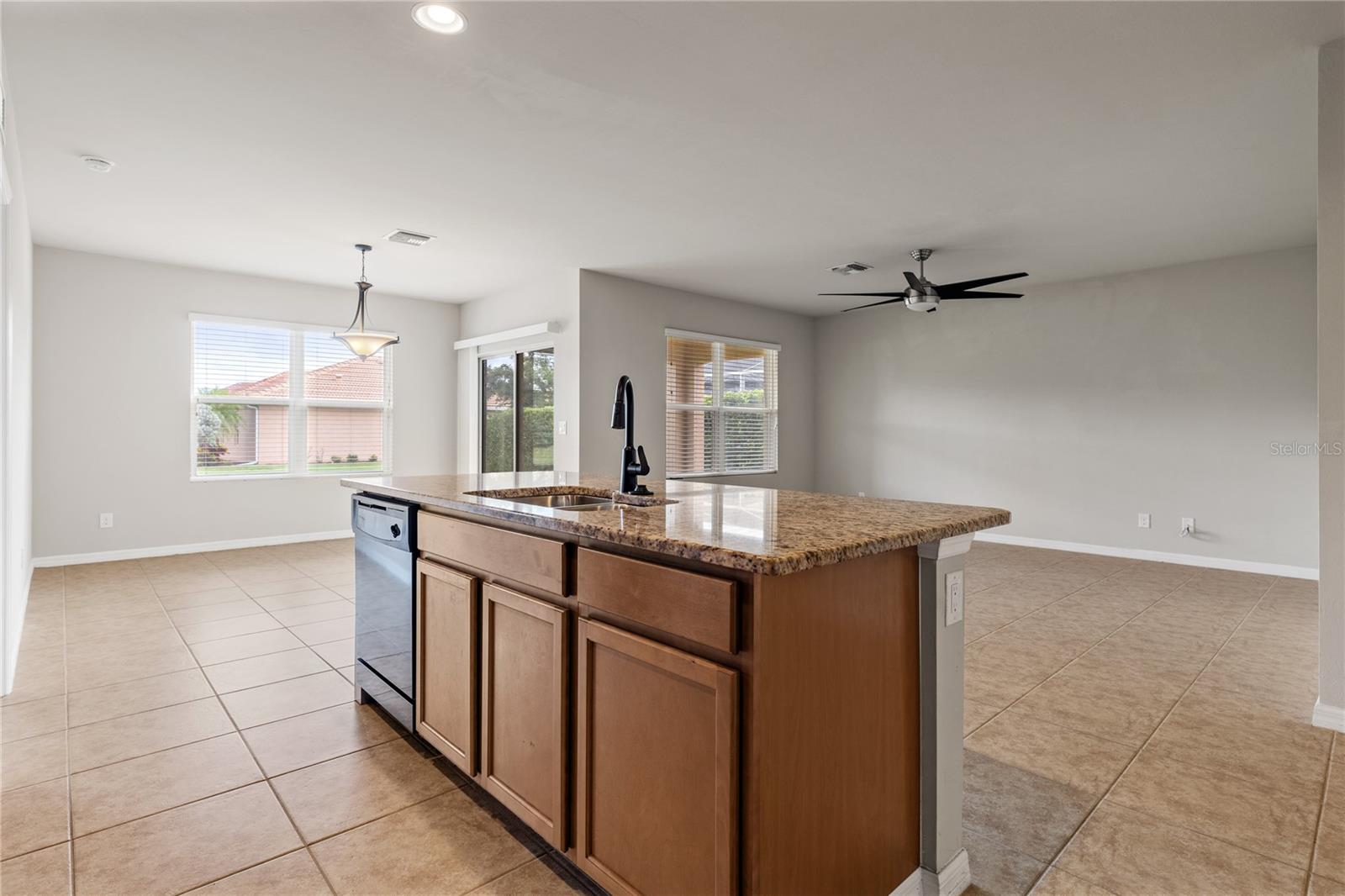 Image 40 of 48 For 15268 Yellow Wood Drive