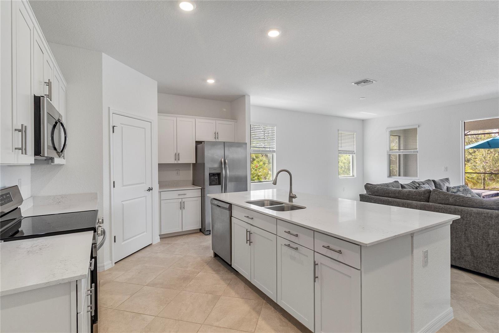 Image 19 of 57 For 11088 Pinot Drive