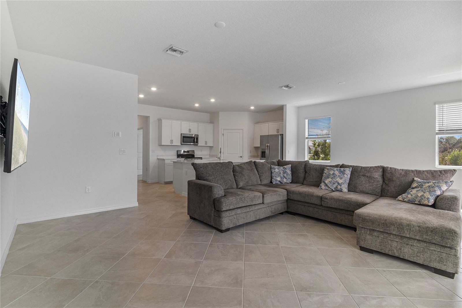 Image 30 of 57 For 11088 Pinot Drive