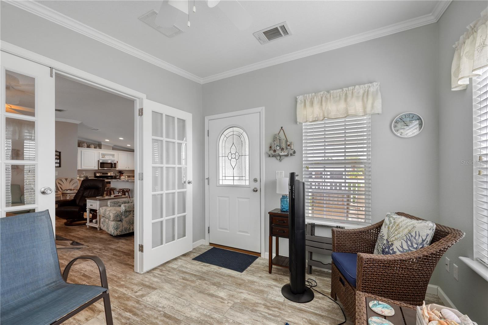 Image 14 of 92 For 2100 Kings Highway 69