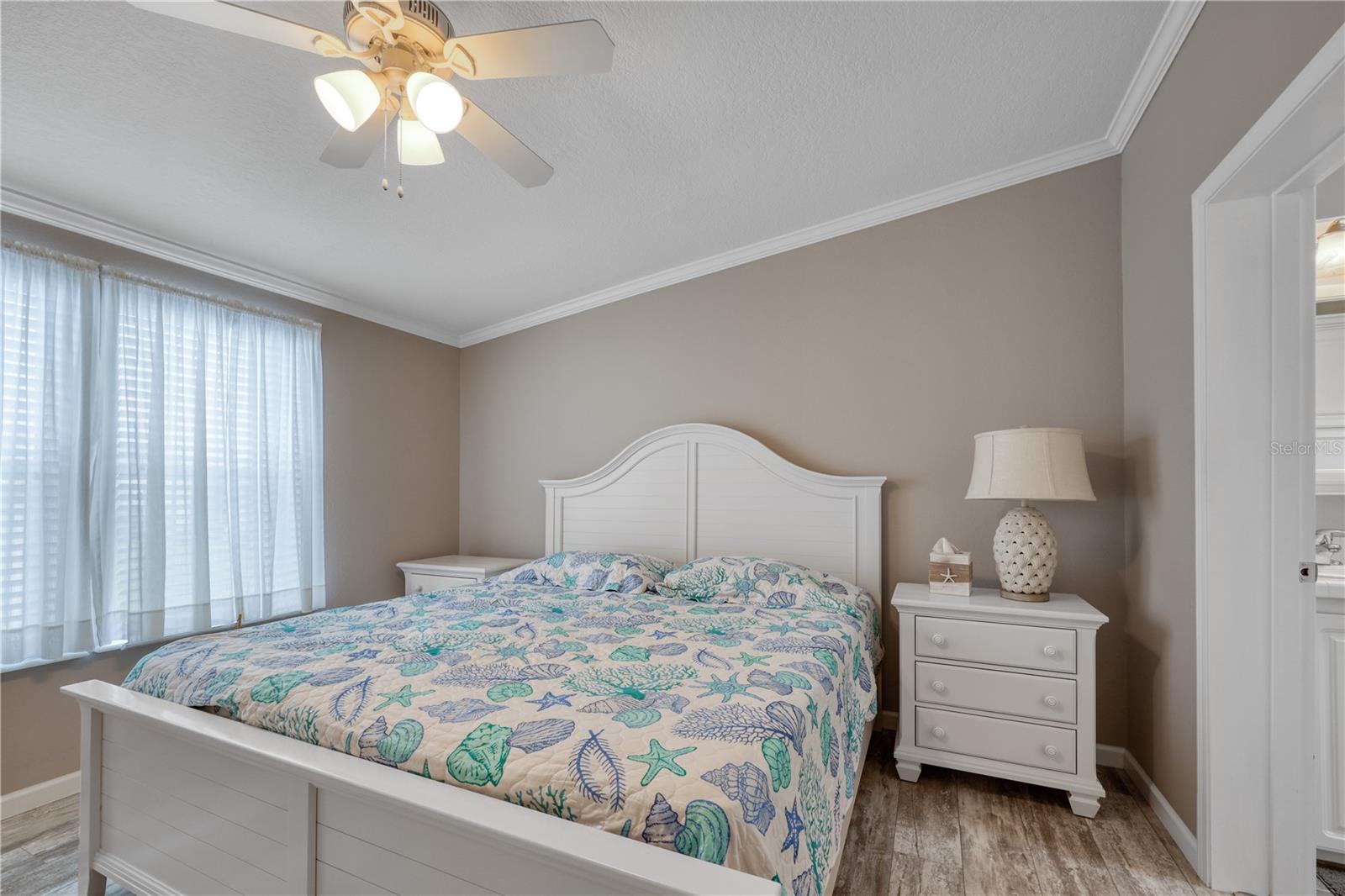 Image 16 of 92 For 2100 Kings Highway 69