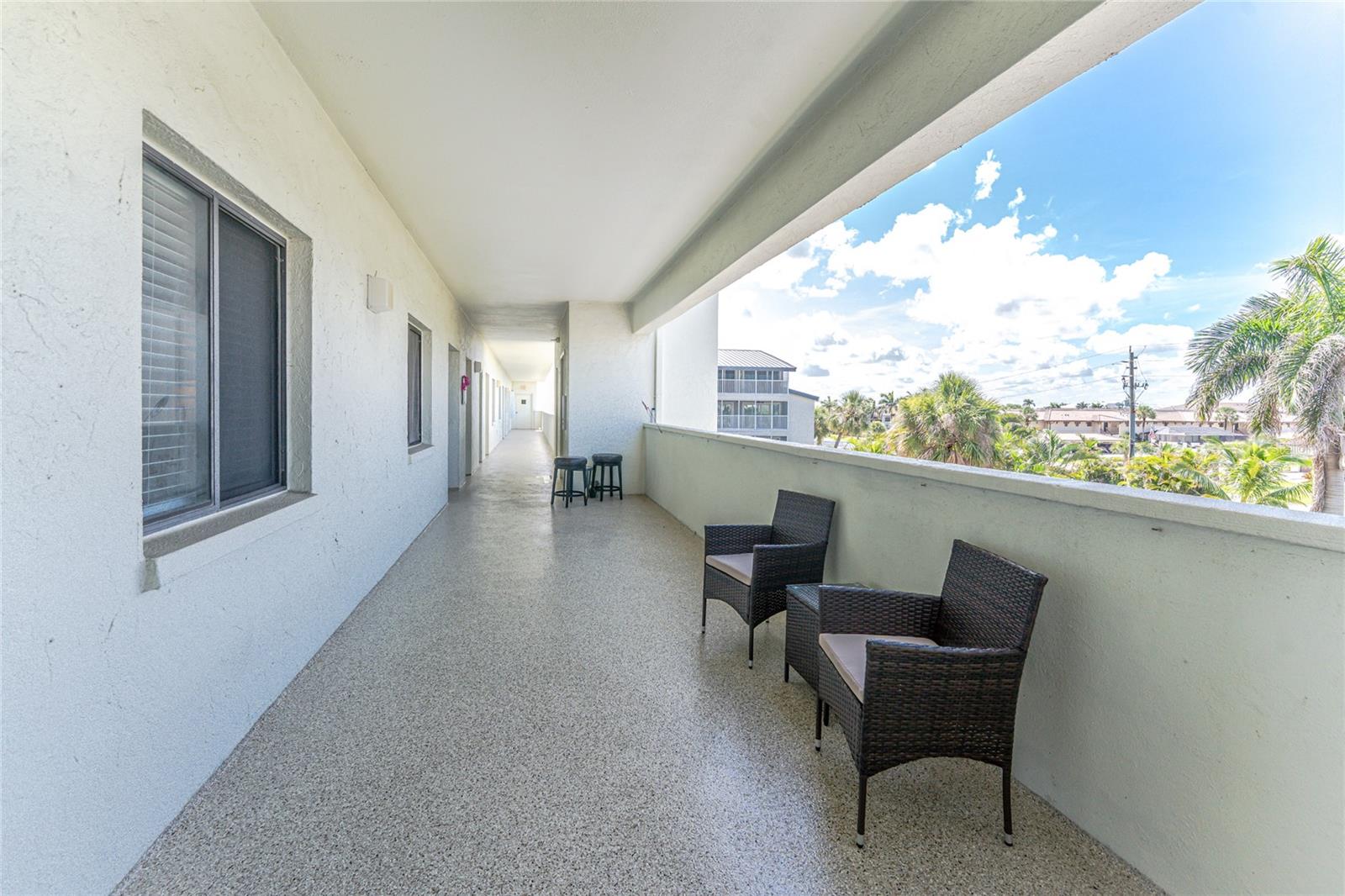 Image 37 of 76 For 1500 Park Beach Circle 3d