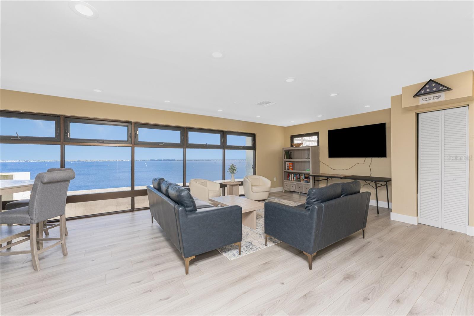 Image 41 of 76 For 1500 Park Beach Circle 3d