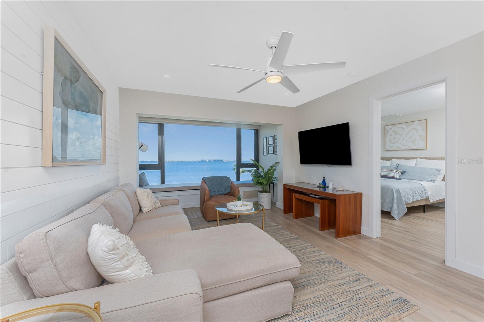 Image 5 of 76 For 1500 Park Beach Circle 3d