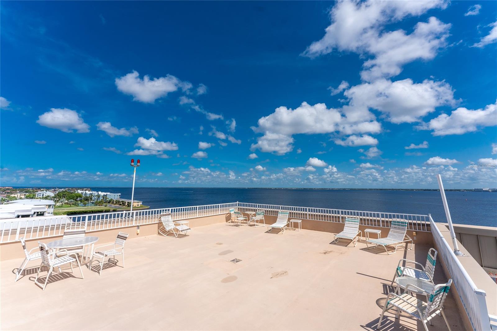 Image 53 of 76 For 1500 Park Beach Circle 3d