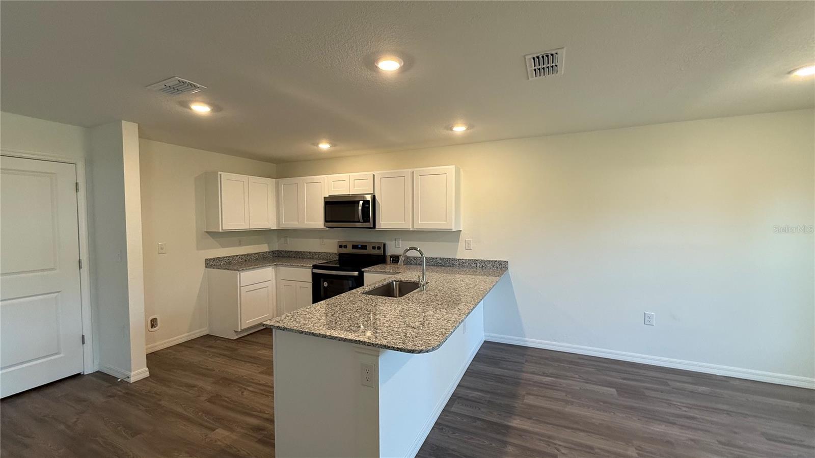 Image 3 of 11 For 27466 Pasadena Drive