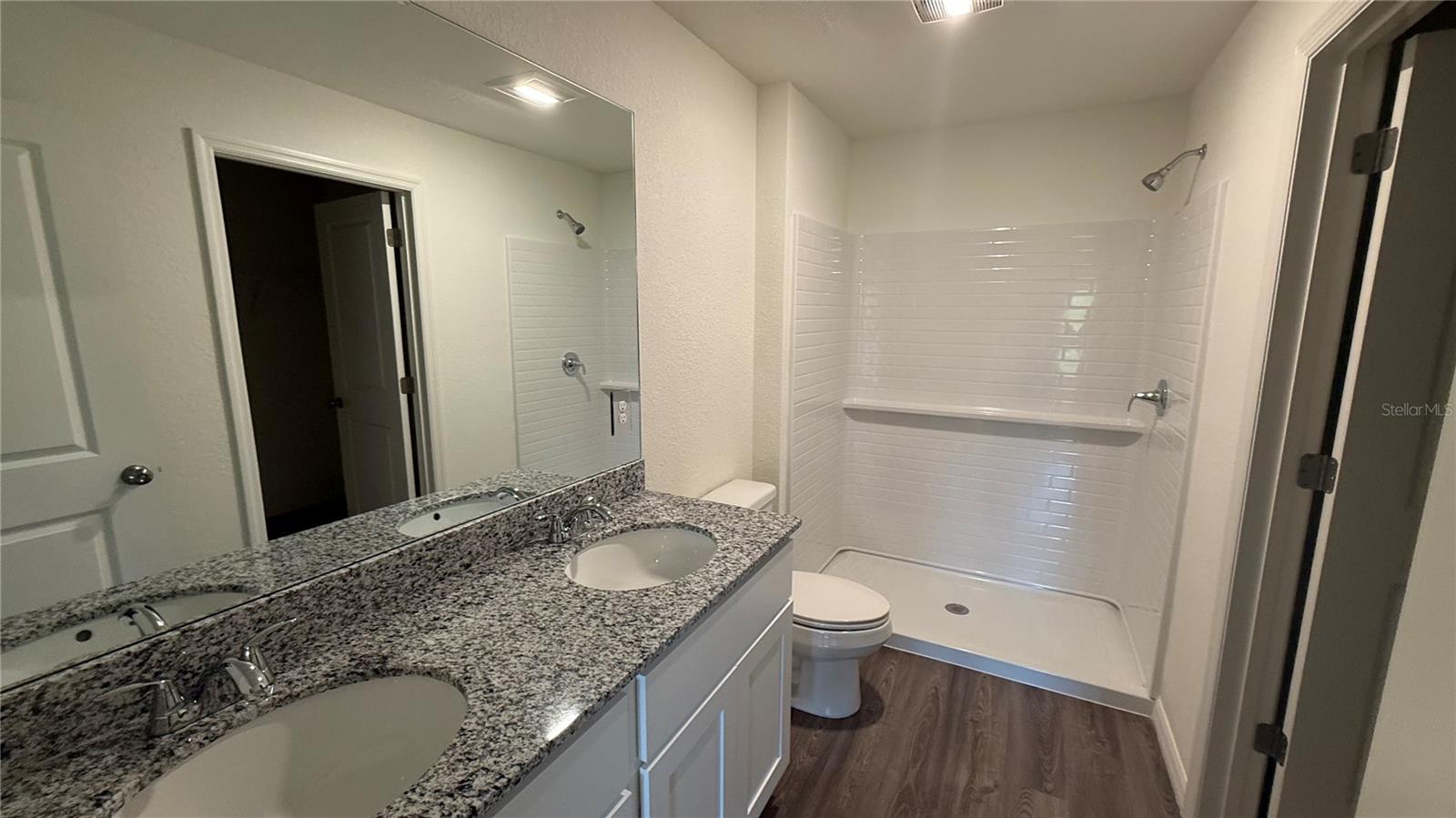 Image 5 of 11 For 27466 Pasadena Drive
