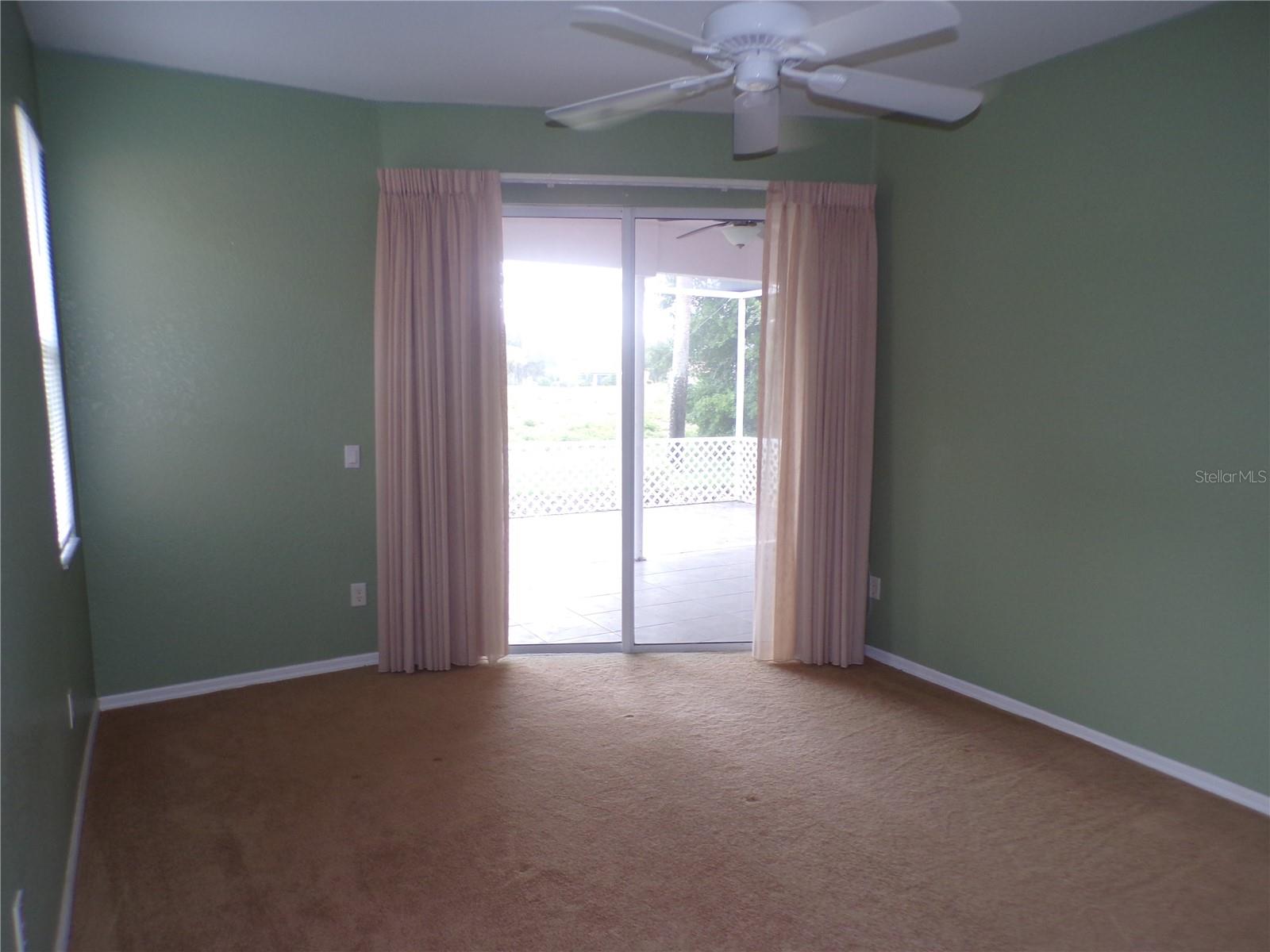 Image 18 of 43 For 2732 Royal Palm Drive