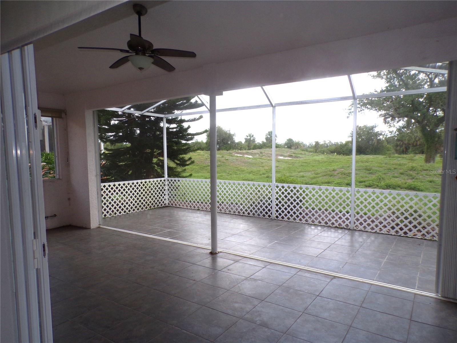 Image 31 of 43 For 2732 Royal Palm Drive