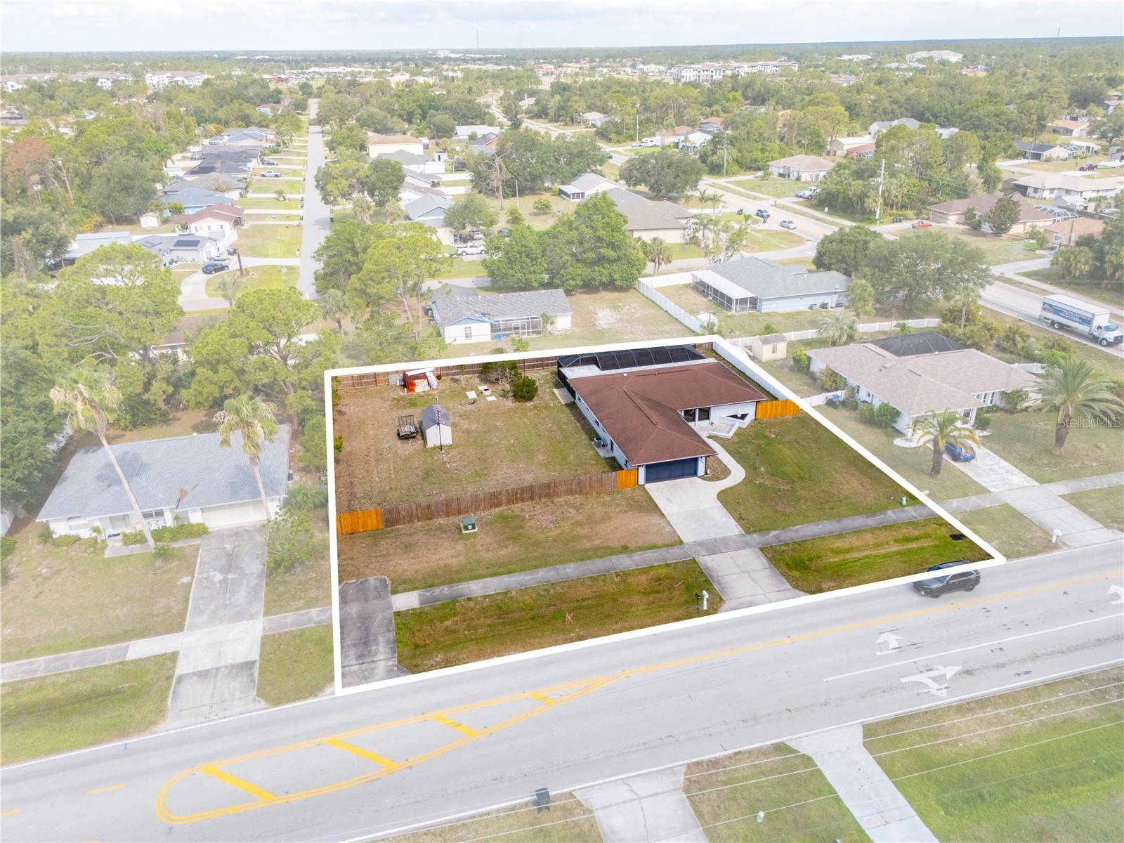 Image 3 of 37 For 1041 Salford Boulevard