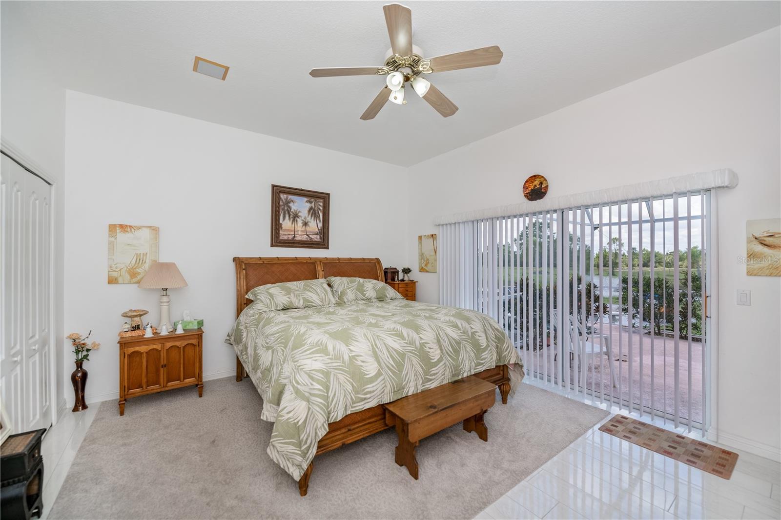 Image 52 of 84 For 17400 White Water Court