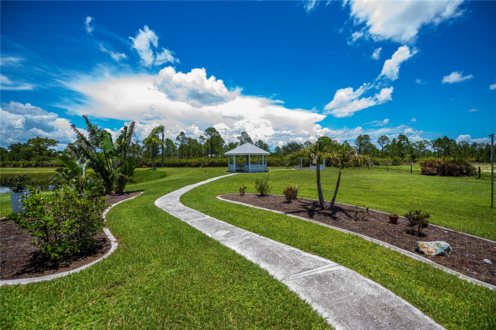 Image 78 of 84 For 17400 White Water Court
