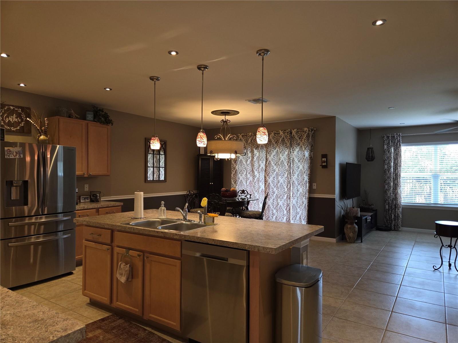 Image 3 of 20 For 7436 Mikasa Drive