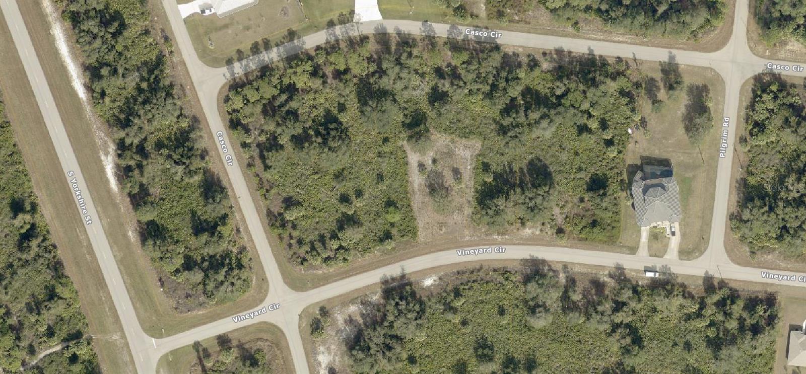Image 2 of 4 For Lot 13 Vineyard Circle