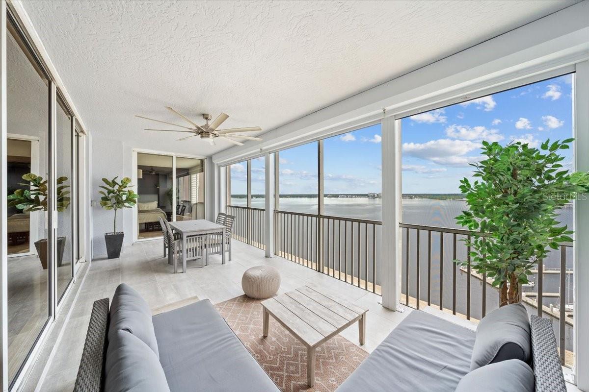 Image 32 of 37 For 2104 1st Street 1402