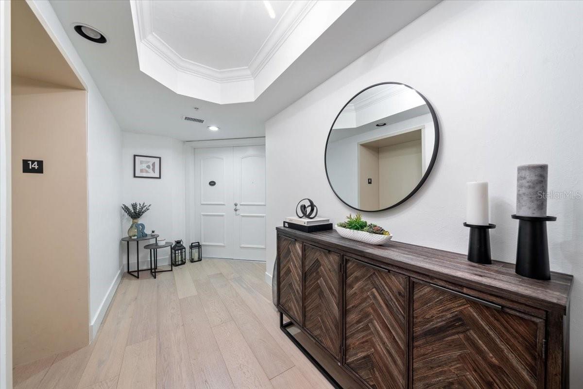 Image 6 of 37 For 2104 1st Street 1402