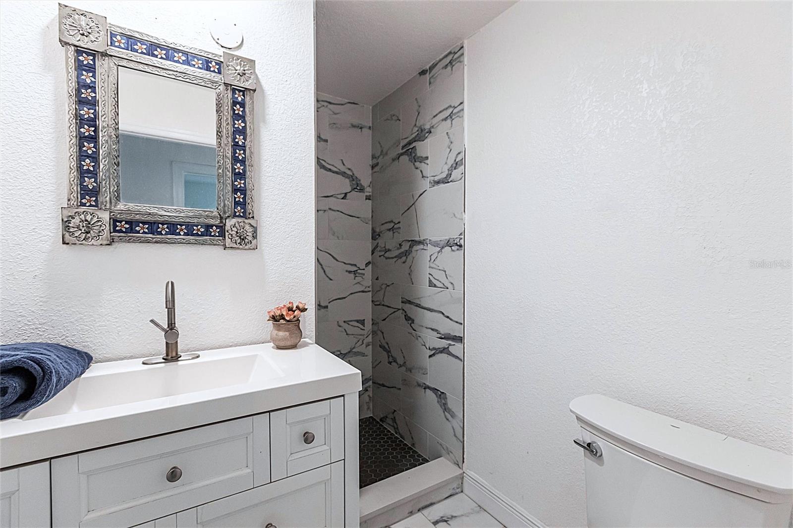 Image 19 of 43 For 21010 Midway Boulevard