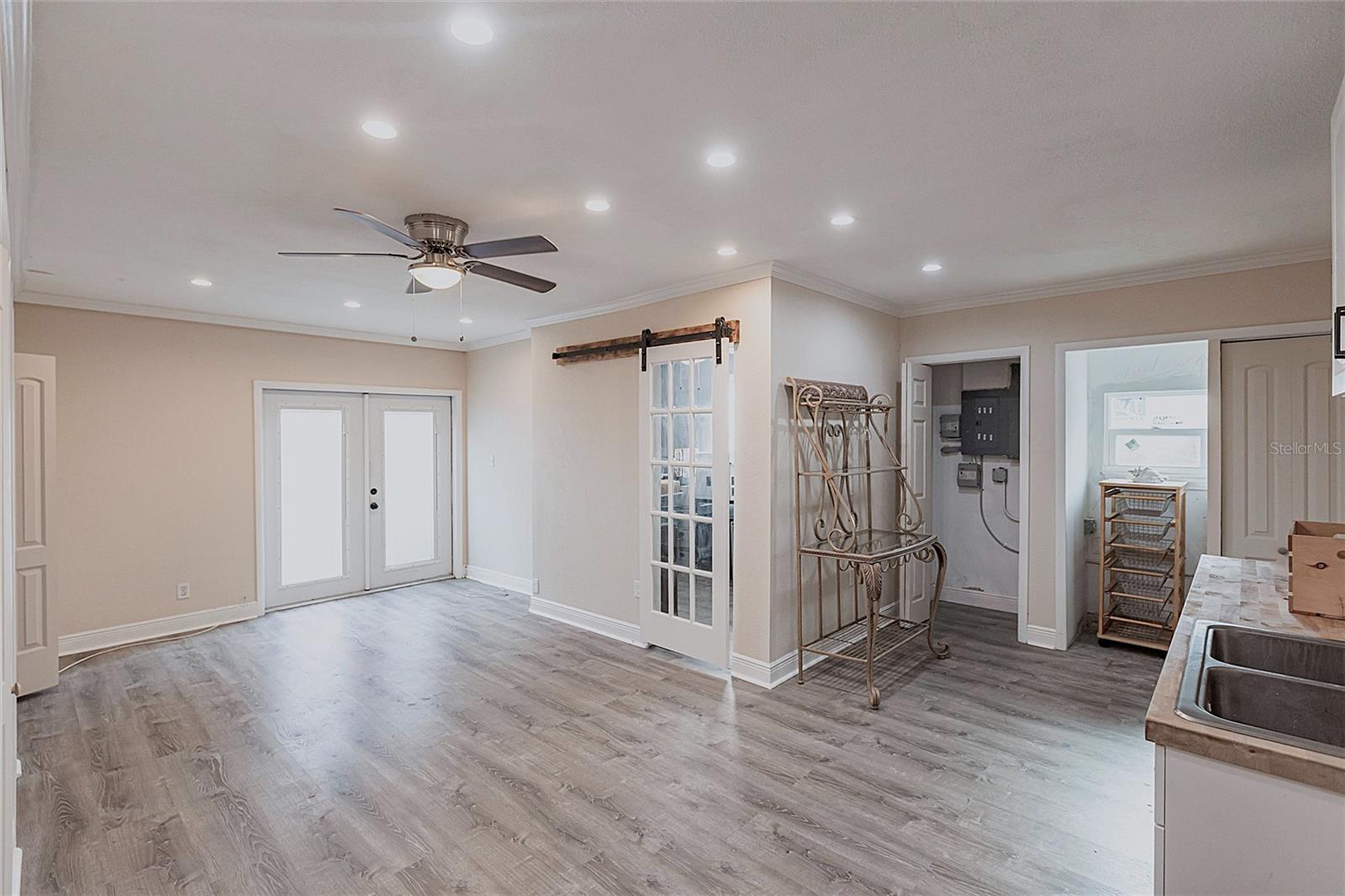 Image 20 of 43 For 21010 Midway Boulevard